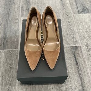 Ann Taylor Suede Pumps